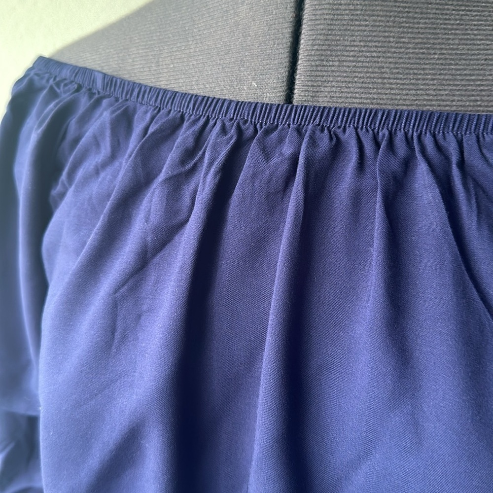 NWT Almost Famous top navy blue off the shoulder ruffled size extra small - Picture 2 of 9